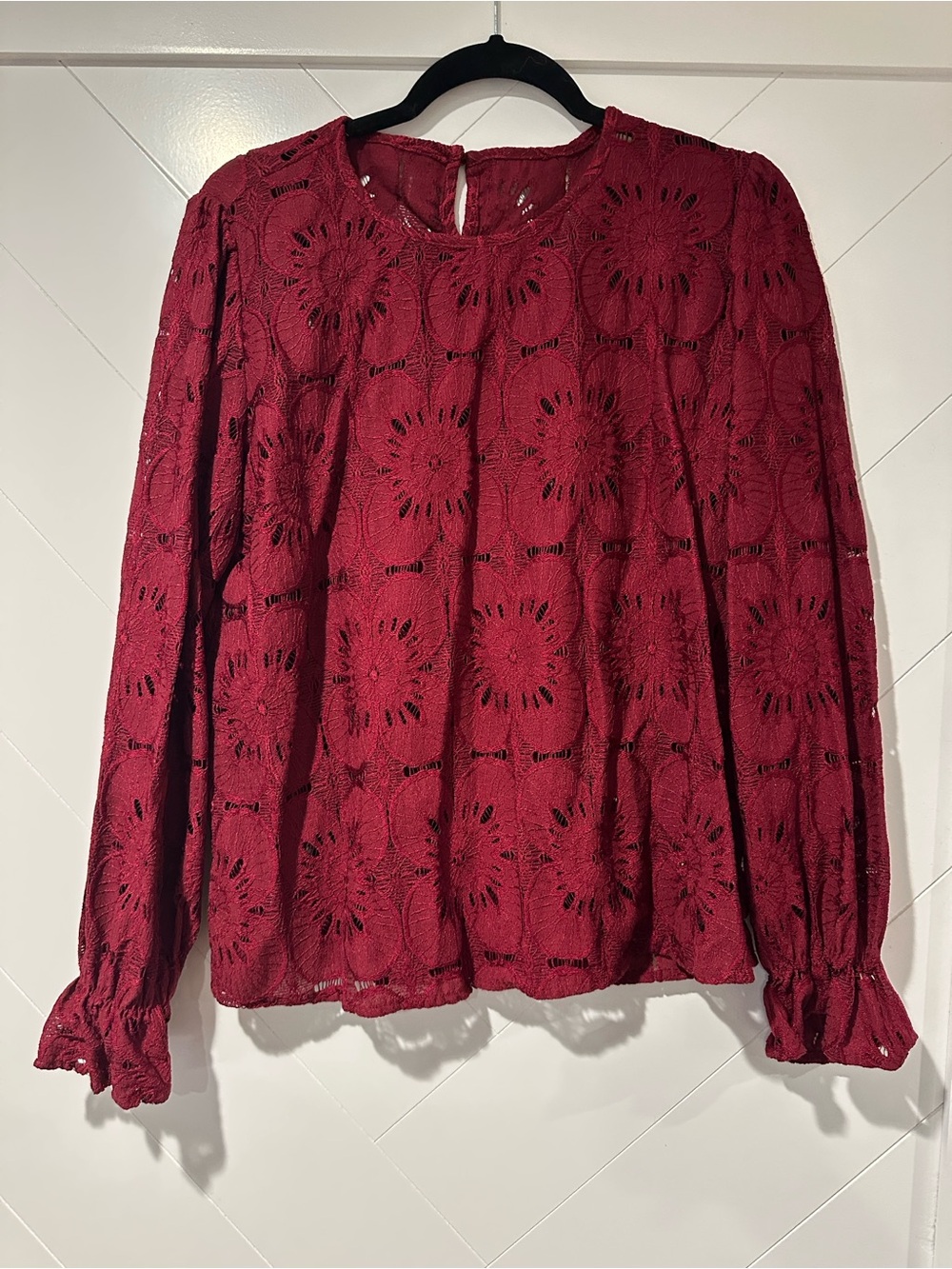 Cupshe Burgundy Floral Lace Long-Sleeve Top